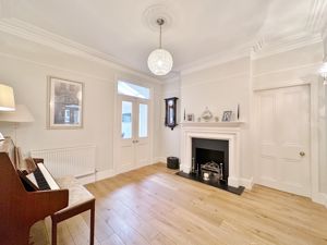 Photo 9- click for photo gallery